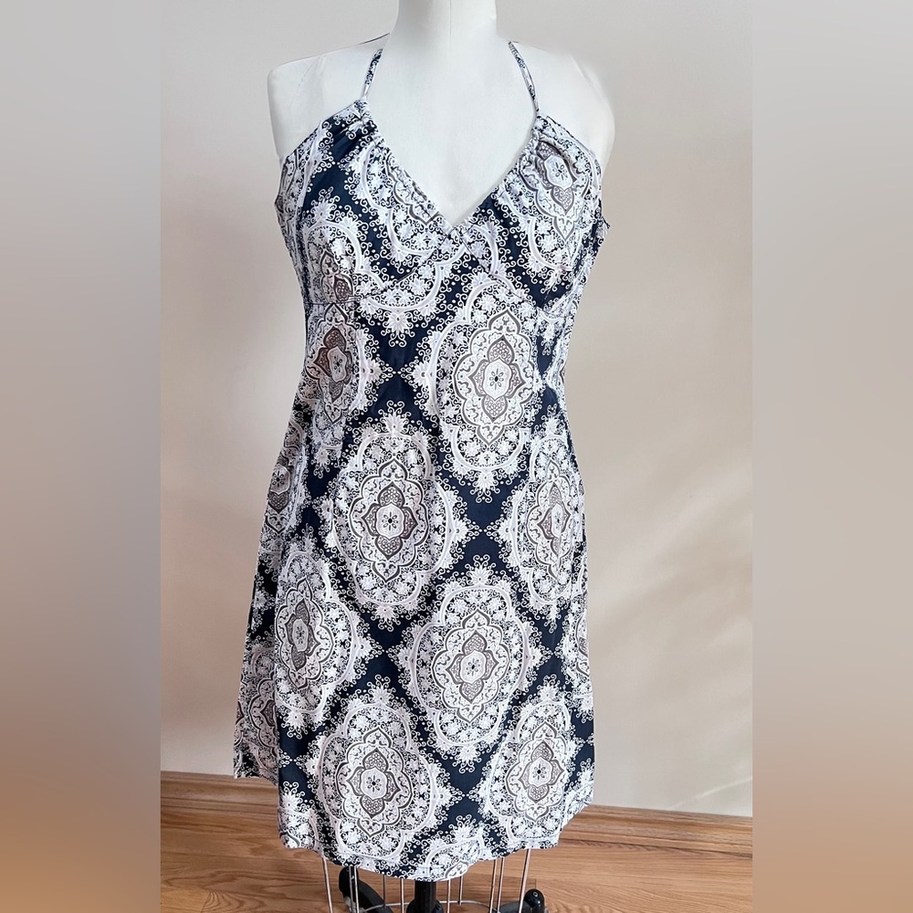 H&M Halter Summer Dress || Size 10 || Black/White Print